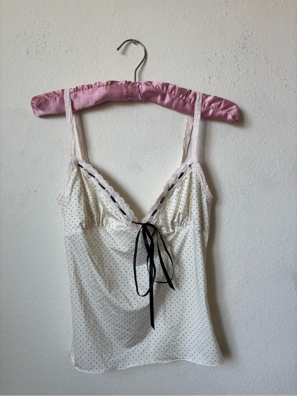 Mixe4d gals white with small black polka dots cami top NWT